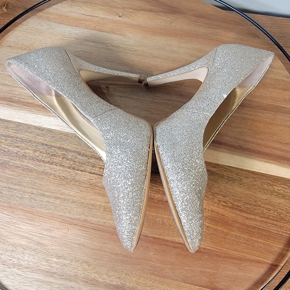 Gianni Bini Platinum Collection Sparkly Gold Stiletto Heels Size 7.5 - Picture 9 of 17